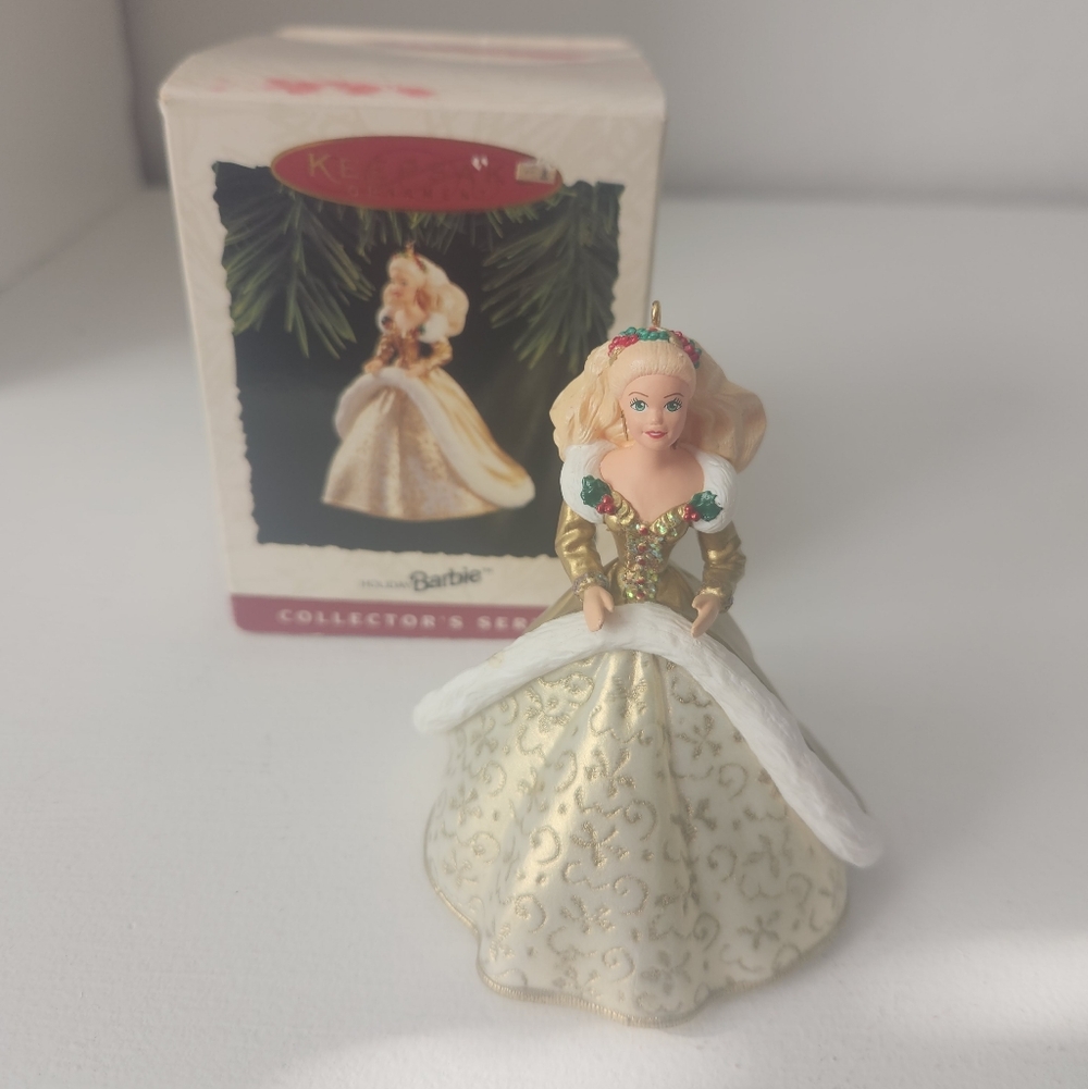 Holiday Barbie1994 Keepsake Ornament